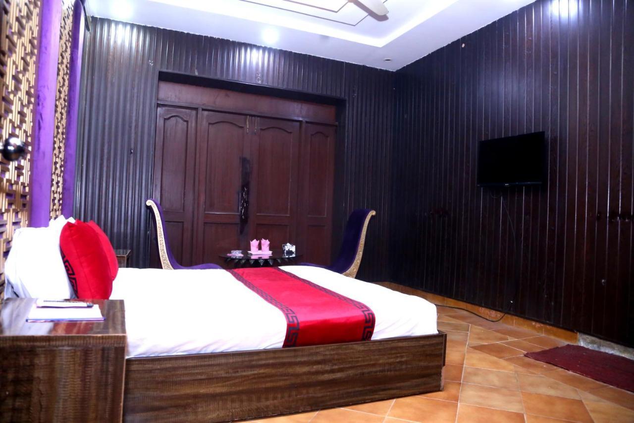 Sapphire Inn Motel Lahore Exterior foto